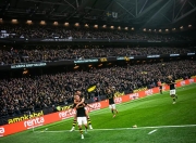 QYG- 唐山烧烤店打架原视频五分钟 