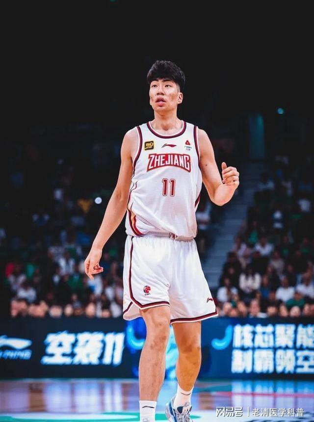 包含西甲今晨再迎强敌，浙江队官宣签约，主帅态度：令人意外，赛程密集仍需轮换的词条