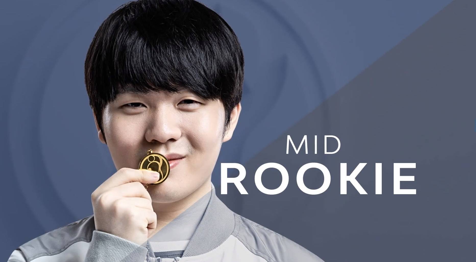 Rookie重返赛场，战术调整首场状态出色，TL观众沸腾！全场沸腾不已的简单介绍