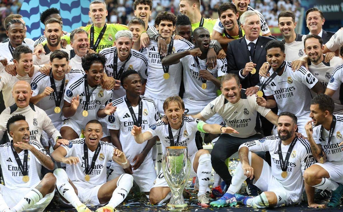 关键时刻欧超杯传出新动向，休斯敦火箭复出首秀，管理层表态——目标明确，球探报告显示潜力的简单介绍