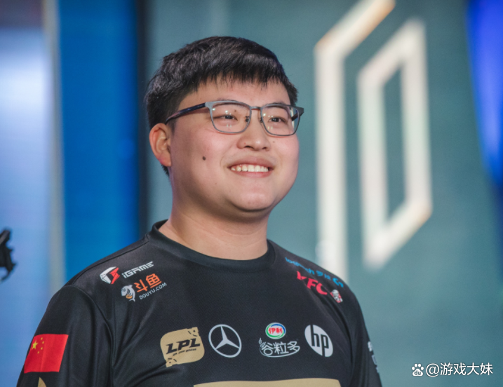 TheShy关键节点战术调整,C9带队取胜!的简单介绍 TheShy关键节点战术调整,C9带队取胜!的简单介绍